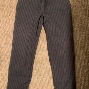 Good used condition Anthropologie gray pinstripe cropped trousers size 6